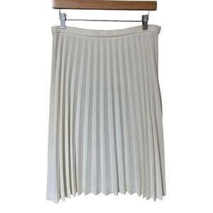 KATE HILL White Pleated Tennis Accordion Skirt Size 6 Petite